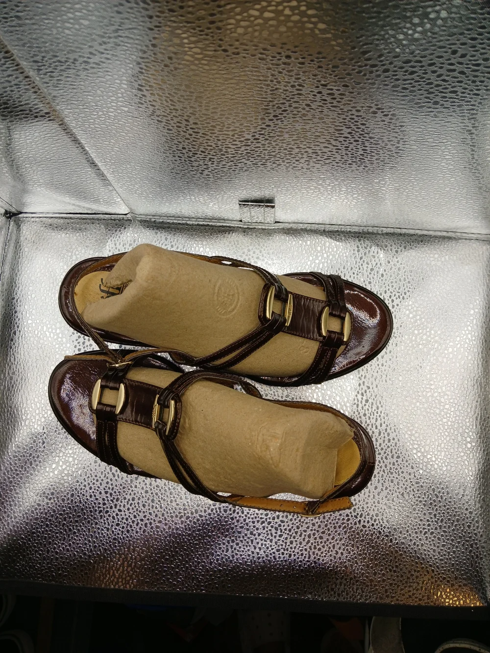 Sofft Dark Brown Patent Leather Buckle Sandals Women's Size 7